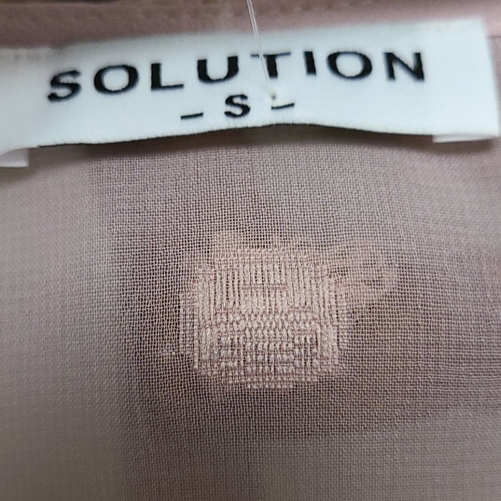 Solution Swiss Dot Blouse size small - Picture 2 of 5